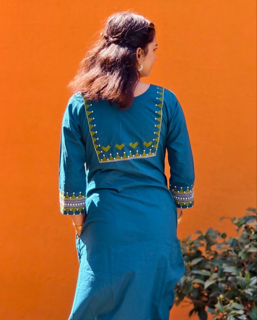 Neeli's ethnic deep teal blue kurthi set with embroidery work(K02EB04PB)
