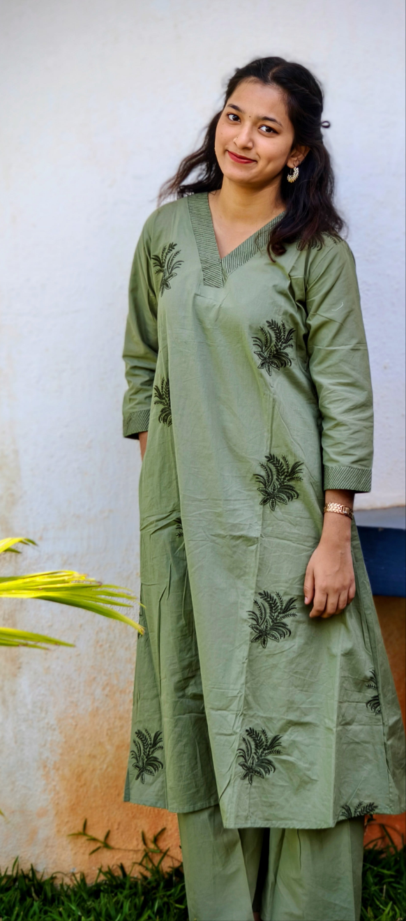 Neeli's earthy olive green embroidered cotton kurti set (K02EB06OG)