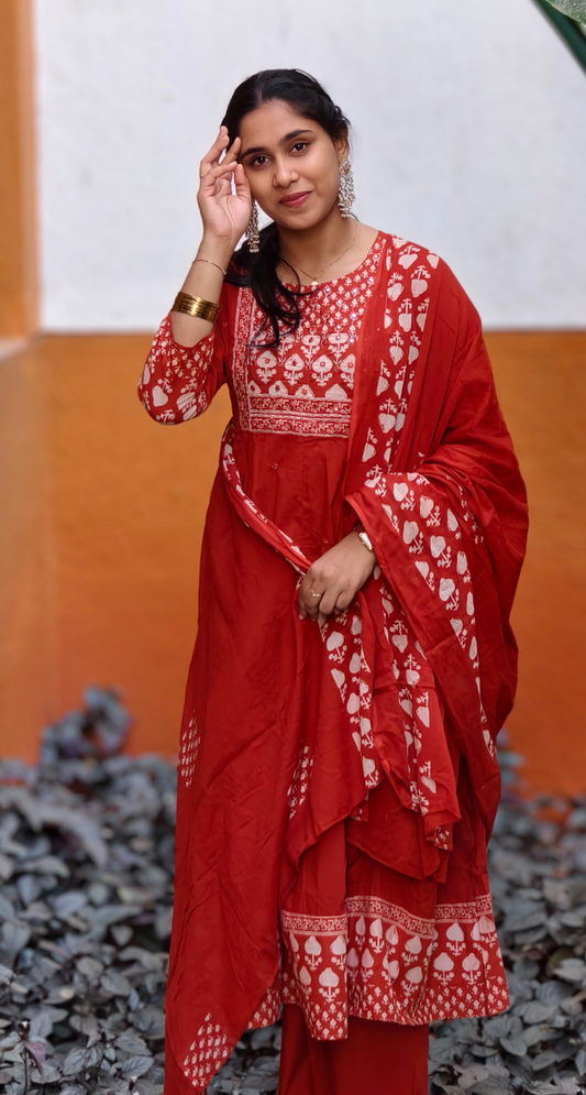 Neeli's bagru printed anarkali style soft cotton kurti set with dupatta (K03BP02RO)