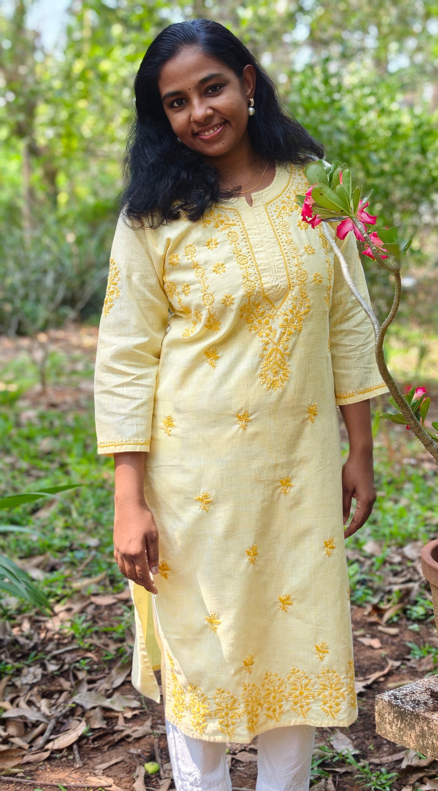 Neeli's Hand Embroidered Lucknowi Chikankari Kota Cotton Straight Kurta (K01CK01BY)